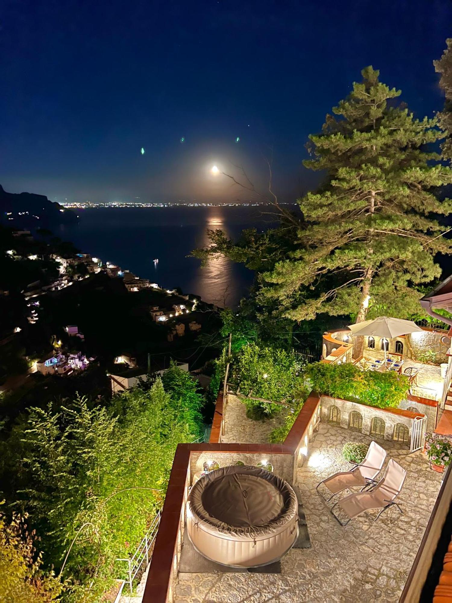 Villa Nina Амалфи Екстериор снимка